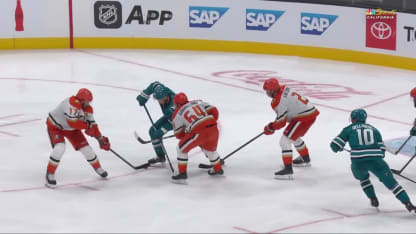 ANA@SJS: Skinner scores goal against Petr Mrazek