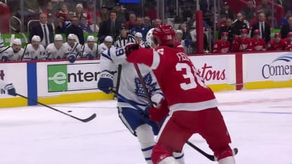 TOR@DET: Petry scores goal against Joseph Woll