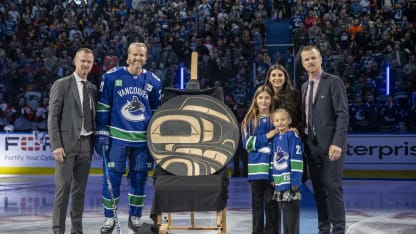 Alexander Edler fick avsluta karriären som Canuck