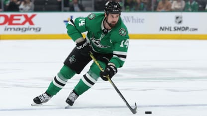 Dallas Stars Jamie Benn injury status surgery for collapsed lung