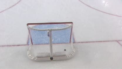 SEA@CGY: Beniers scores goal against Dustin Wolf