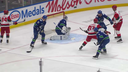 CAR@VAN: Svechnikov scores PPG against Kevin Lankinen