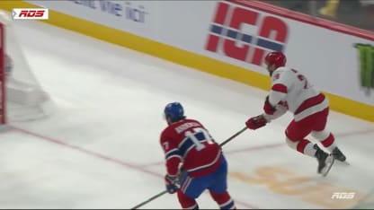 Le tir de Hall ricoche