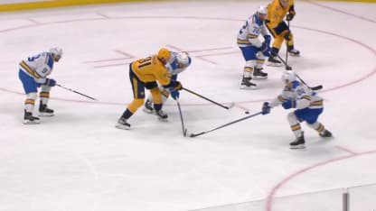 STL@NSH: Stamkos scores goal against Jordan Binnington