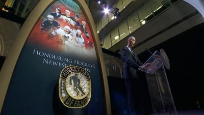 Chara speaks at the Hall of Fame induction ceremony