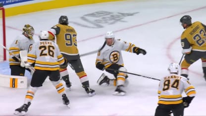 BOS@VGK: Reinhardt scores goal against Jeremy Swayman