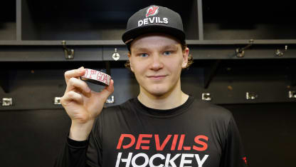 hameenaho first goal puck