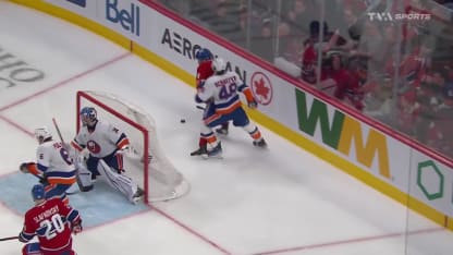 NYI@MTL: Slafkovsky marque un but contre Ilya Sorokin