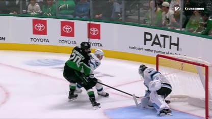 UTA@DAL: Robertson scores goal against Vitek Vanecek