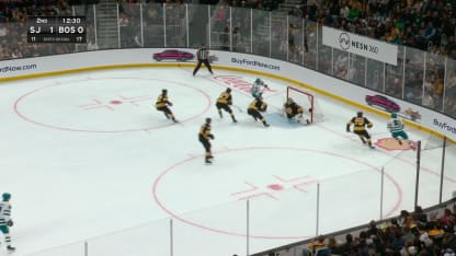 SJS@BOS: Swayman with a great save against Kiefer Sherwood