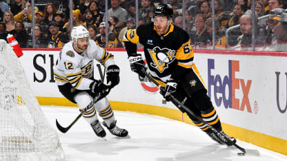 Pittsburgh's Point Streak Ends in Loss to Boston