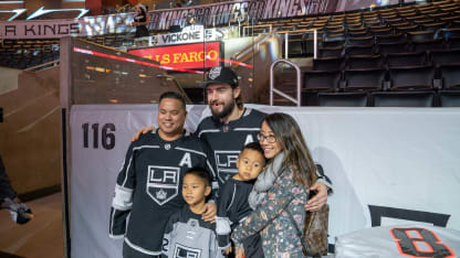 Drew-Doughty-Family-Holiday-Festival