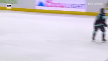 Wright saisit le retour du revers