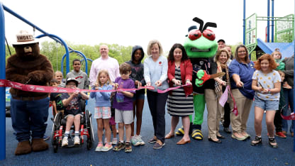 Ribbon cutting Delaware