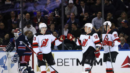 Palát využil Hughesovu nahrávku