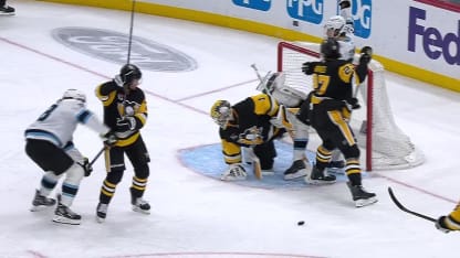 UTA@PIT: Durzi scores goal against Sergey Murashov