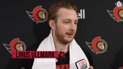 Linus Ullmark dispo médias après le match contre BOS