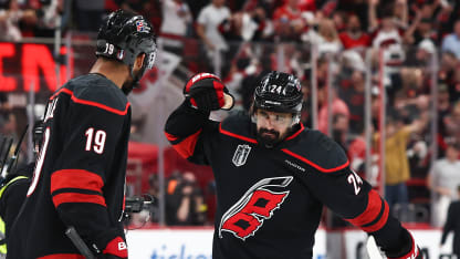 Los Hurricanes nunca dejaron de creer y ganan el Juego 2