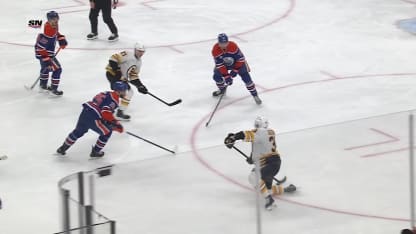 Elias Lindholm Scores in Third Period