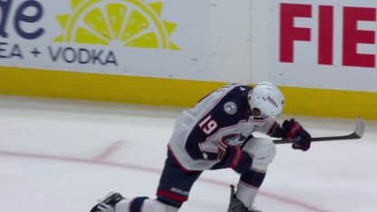 Fantilli force la tenue de la prolongation