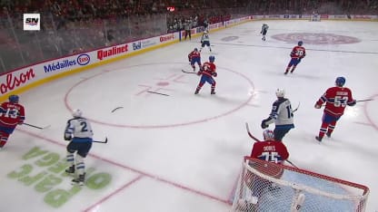 WPG@MTL: Connor scores goal against Jakub Dobeš