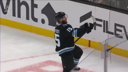 EDM@UTA: Kerfoot scores goal against Tristan Jarry