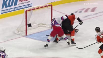 Perreault saute sur un retour en A.N.