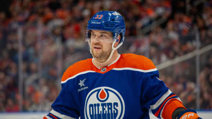 Arvidsson nousee Oilersin pelaavaan kokoonpanoon