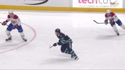 MTL@SJS: Misa scores goal against Jakub Dobeš