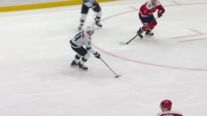 UTA@WSH: Guenther scores goal against Logan Thompson