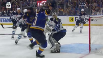 Neighbours fait habilement dévier