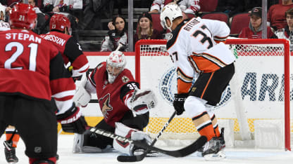 action_mediawall_11271atARI