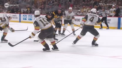 Kindel surprend Hill du haut de l'enclave