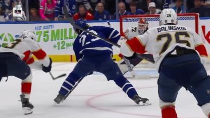 FLA@TOR: Knies scores goal against Sergei Bobrovsky