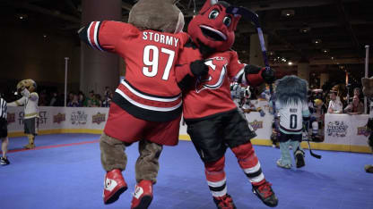 Mascots Street Hockey Game