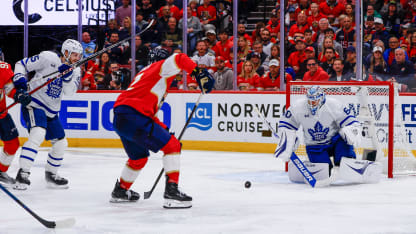 Les Maple Leafs besoin Woll plus constant Panthers