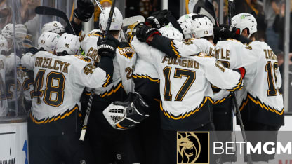 Bruins_celebrate_BETMGM