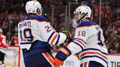 Leon Draisaitl und die Edmonton Oilers beweisen in Chicago Nervenstärke