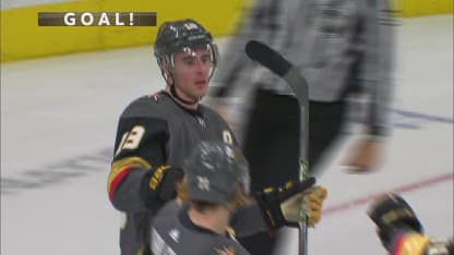 Smith pots an empty-netter