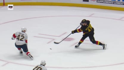 Pettersson frappe encore en A.N. pour son 200e but