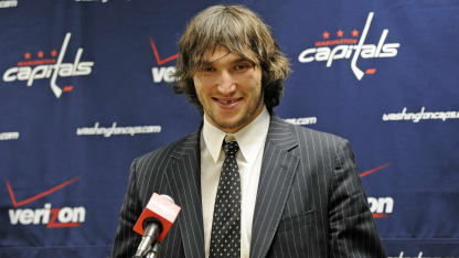 Ovechkin_contact