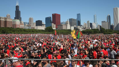 Chi_parade2013