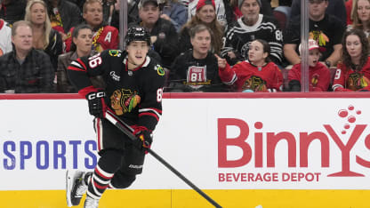 Blackhawks Teravainen ratera un deuxième match de suite samedi