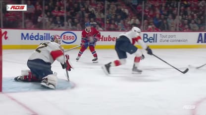 FLA@MTL: Texier marque un but contre Sergei Bobrovsky