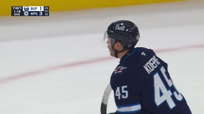 Koepke aumenta la ventaja