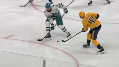 SJS@NSH: Forsberg scores goal against Alex Nedeljkovic