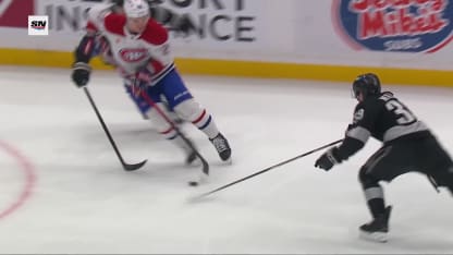 MTL@LAK: Slafkovsky scores goal against Darcy Kuemper