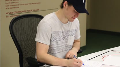 Menell-Contract-0926