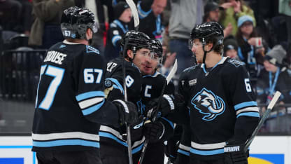 Schmaltz strikes first