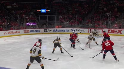 VGK@WSH: Dubois scores goal against Akira Schmid